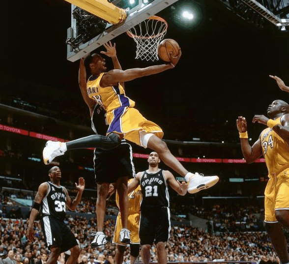 让我们拭目 让我们拭目