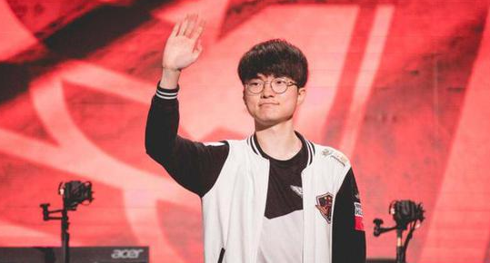 三分球出手 三分球出手